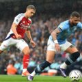 Manchester City rescató un empate sobre el final ante el Arsenal