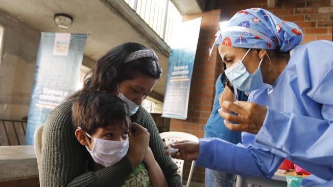 Más de 78 millones de dólares destinará Colombia a la atención médica de migrantes, venezolanos en su mayoría