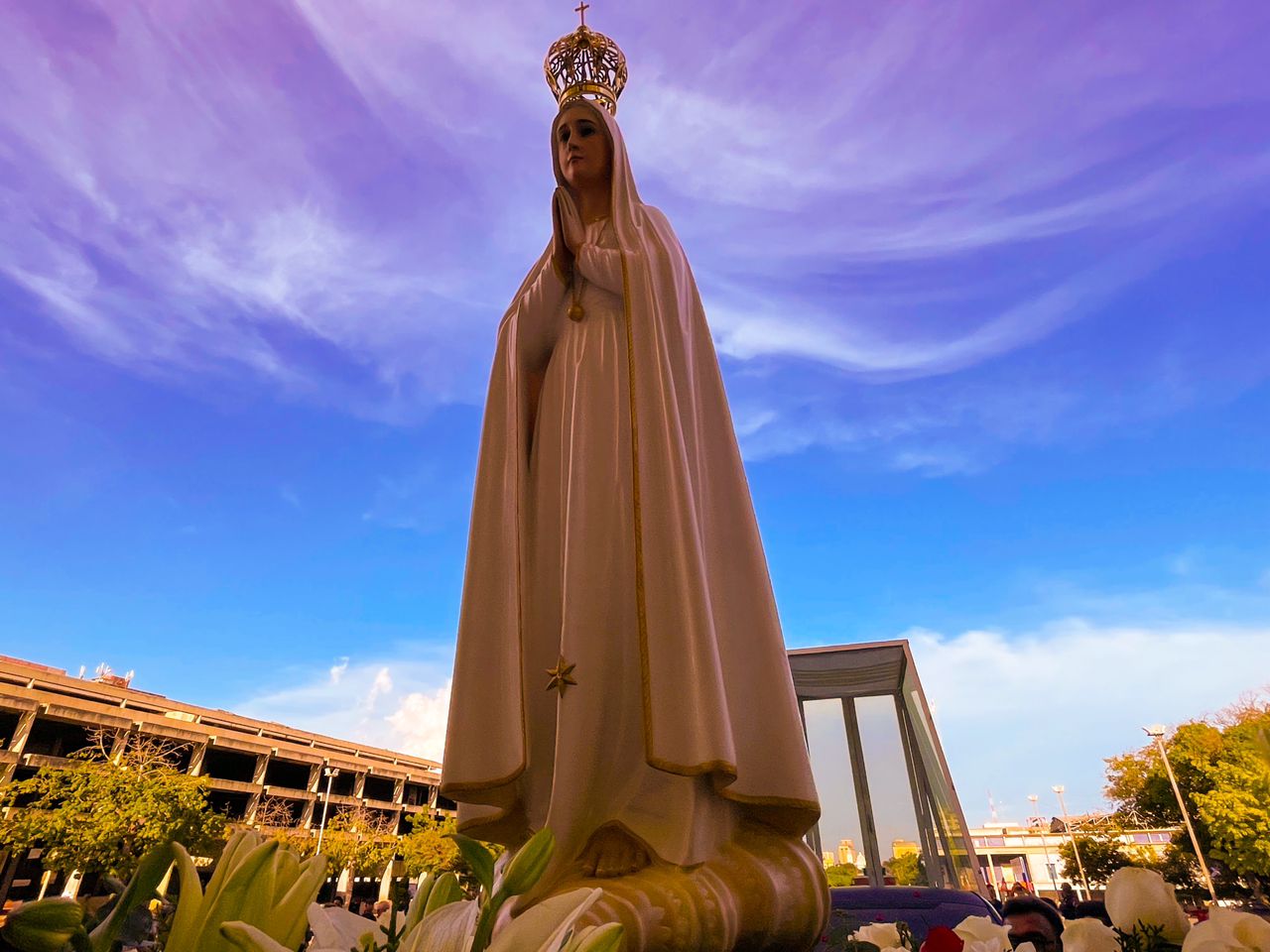 Entre cantos, gestos de devoción y oraciones, recibieron los zulianos a la Virgen de Fátima Peregrina