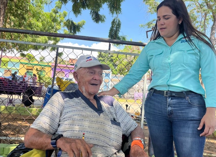 No me cabe la emoción en el pecho. GRACIAS por ayudarme a limpiar mi casa: Profesor Nelson Bracho tras la visita de la Gobernación del Zulia