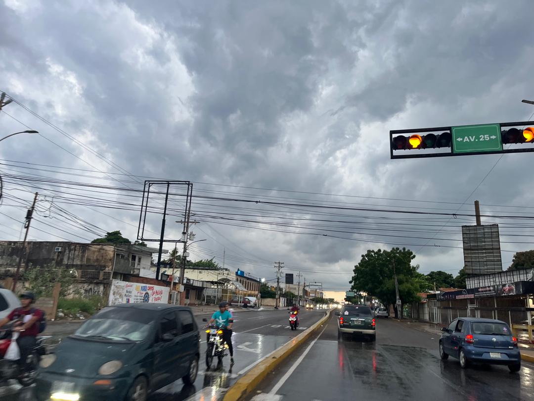 Maracaibo cubierto con temporal y lluvia la tarde-noche de este sábado 21-Sept