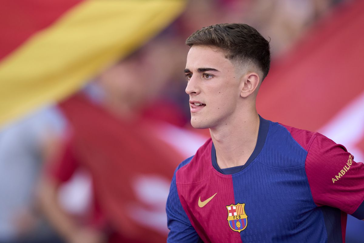 Gavi vuelve a los entrenamientos del Barcelona tras 10 meses