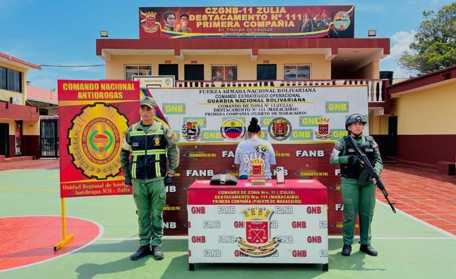 Capturan a mujer con medio kilo de marihuana en El Marite