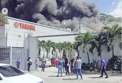 En medio del voraz incendio: Hurtaron motos del galpón de la Yamaha