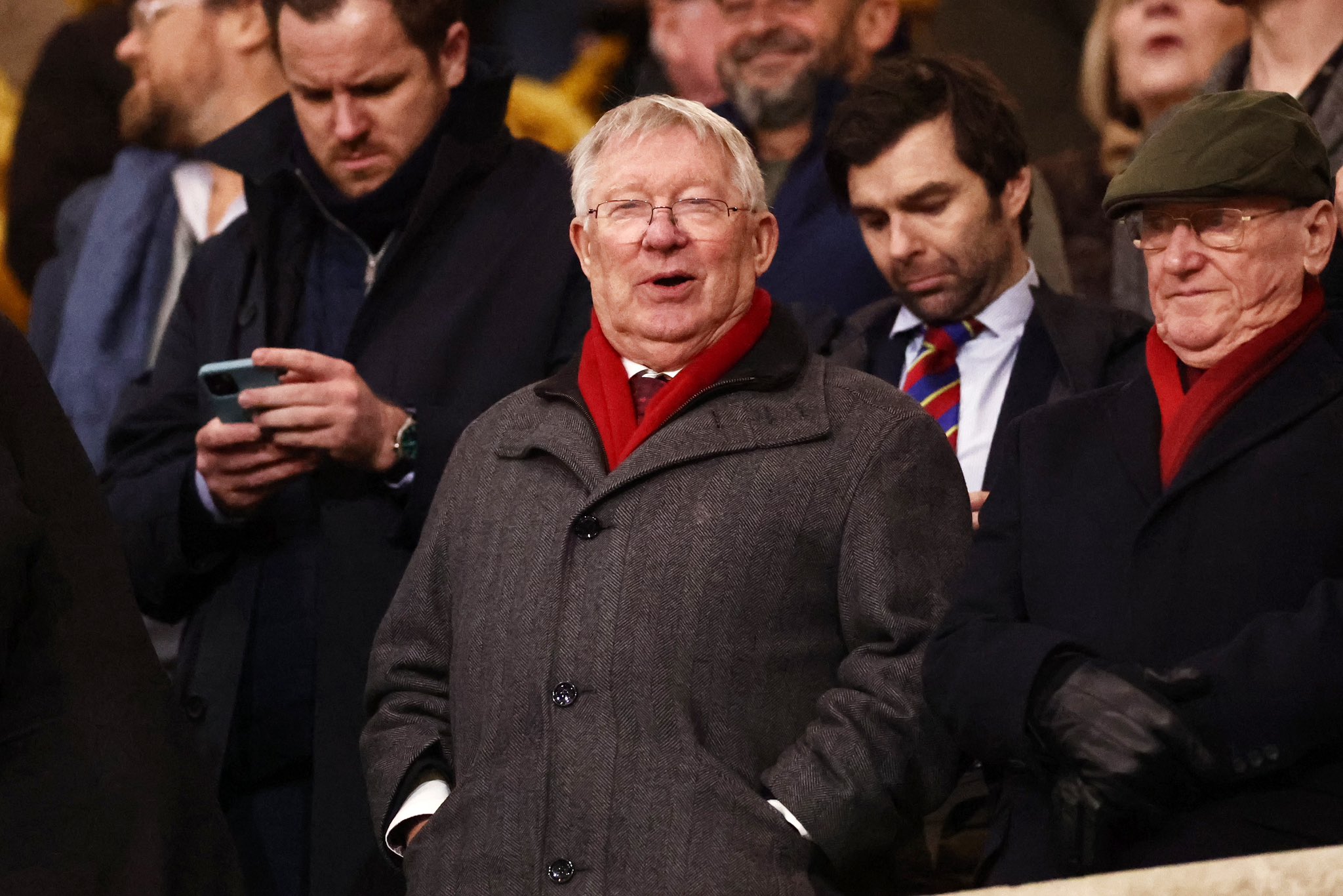 Manchester United rescinde contrato de Sir Alex Ferguson