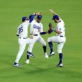 Dodgers ganan el segundo de la Serie Mundial y ponen contra la pared a Yankees