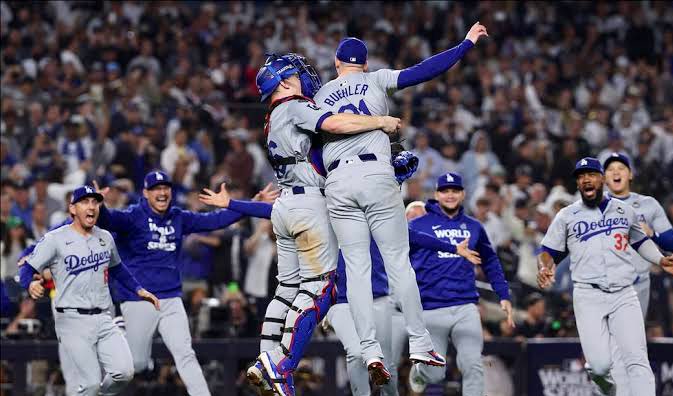 Dodgers de Los Ángeles se coronan campeones de la Serie Mundial por octava vez en la historia