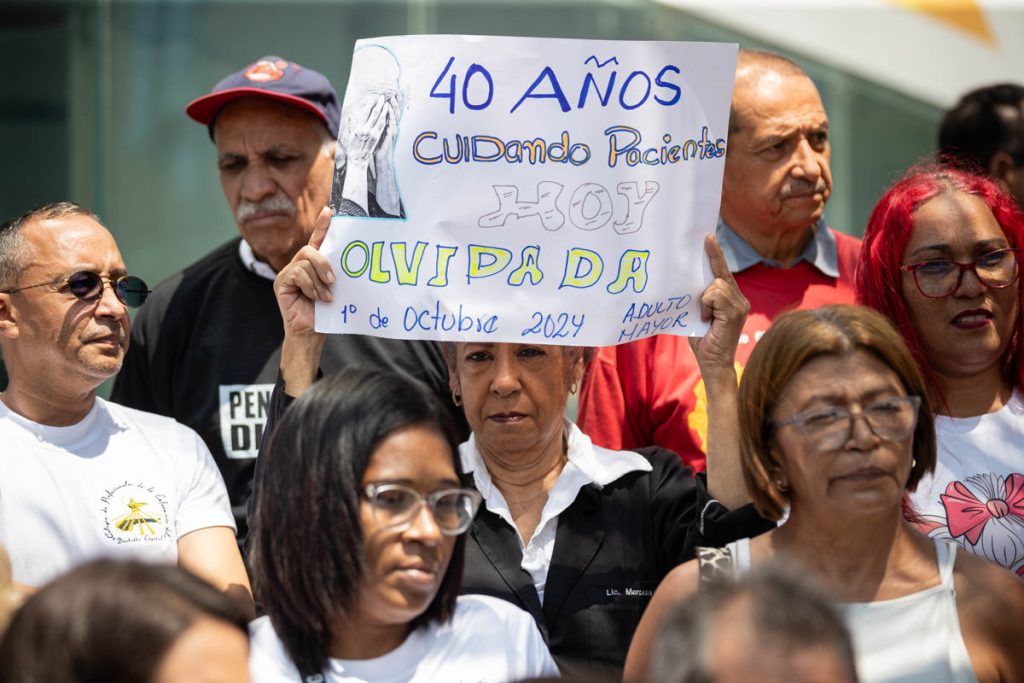 Pensionados piden a la ONU intervenir por su situación económica