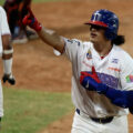 Tiburones se nivela con victoria ante Caribes