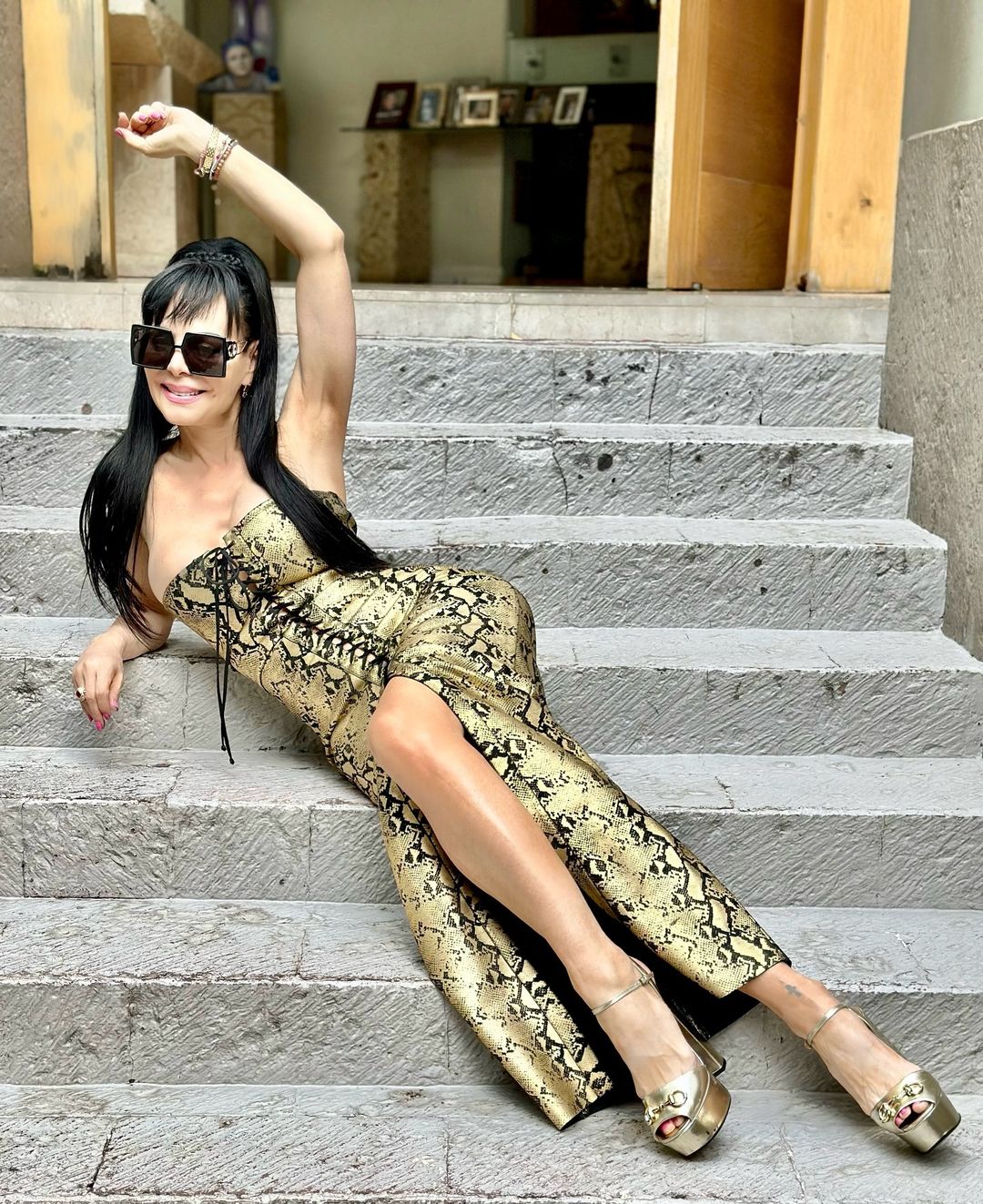 Maribel Guardia despampanante en el concierto de Juan Luis Guerra