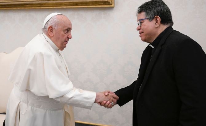 Papa Francisco recibió la directiva del Celam y conversó con el arzobispo de Maracaibo José Luis Azuaje