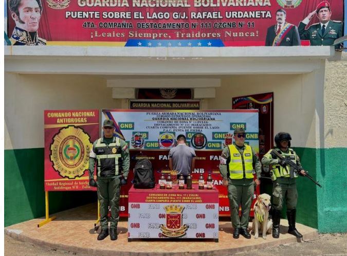 GNB detuvo en el puente sobre el Lago a un hombre con casi seis litros de cocaína