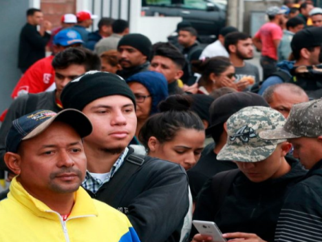 Migrantes venezolanos en Perú deberán presentar contrato de alquiler y trabajo