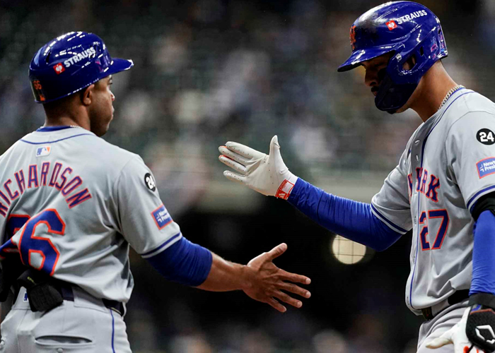 Los Mets de Nueva York se quedan con un atrapante juego en Milwaukee