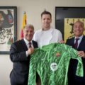 Barcelona hace oficial el fichaje del guardameta polaco Wojciech Szczesny