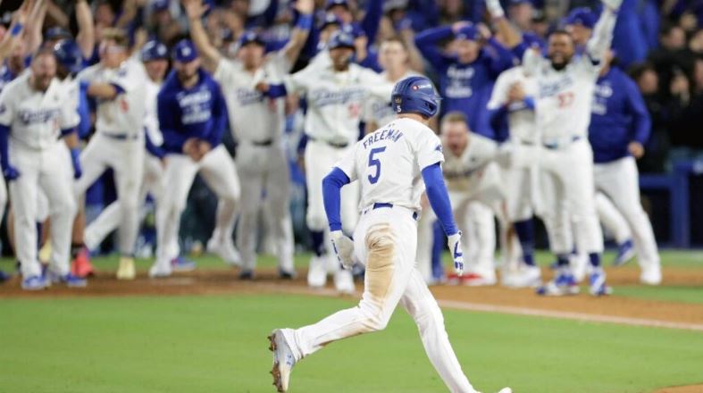 Dodgers pegó primero dejando en el terreno a los Yankees en la Serie Mundial