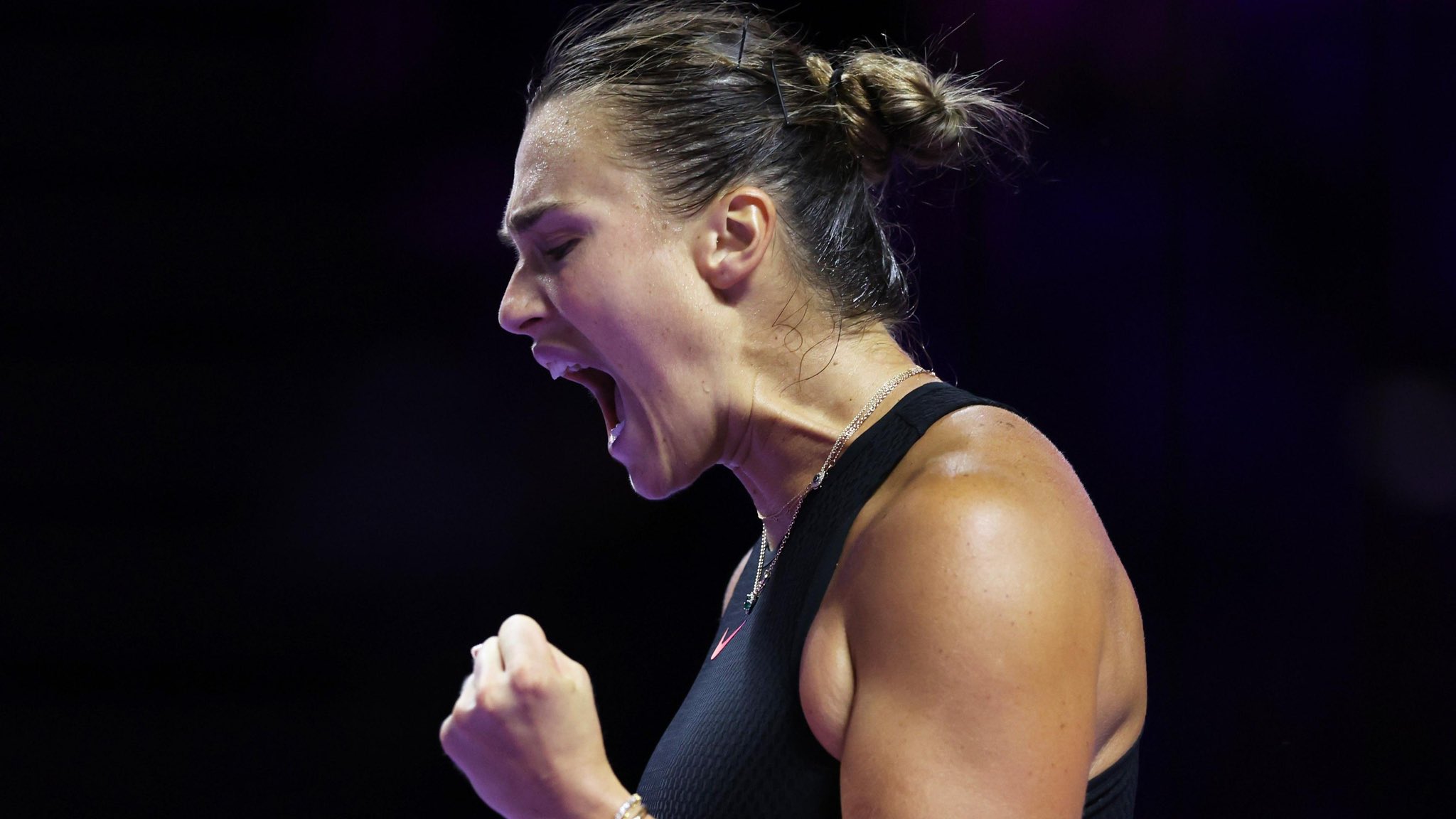 Aryna Sabalenka clasificó a las semifinales de las WTA Finals