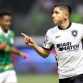 Jefferson Savarino volvió a convertir gol y Botafogo se acerca al título del Brasileirao