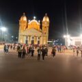 Ambiente festivo y alegre se vive en la Plazoleta de La Basílica con serenatas a La Chinita