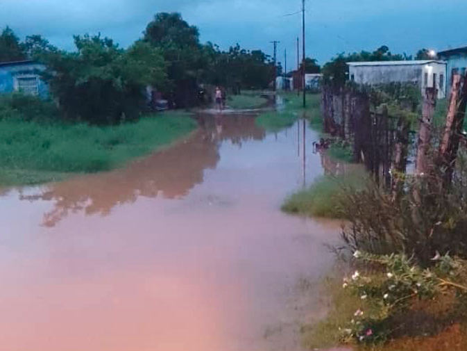 Al menos 11 familias fueron desalojadas del municipio Junín tras crecida de una quebrada en Táchira