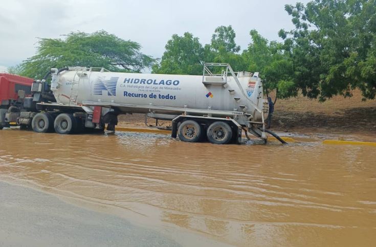 Realizan achique en la C-1 para drenar las aguas