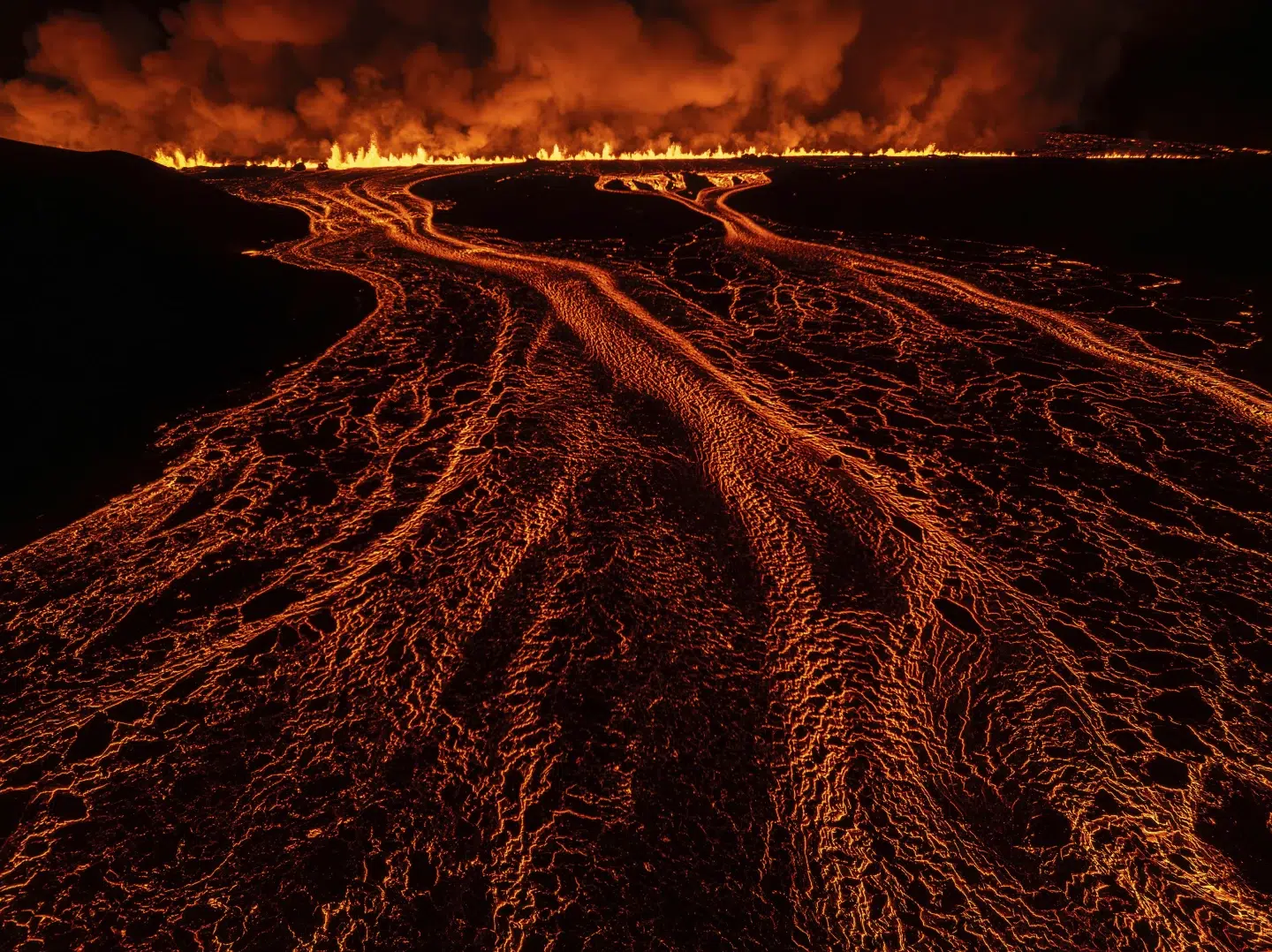 Volcán en la península de Reykjanes, Islandia, entra en erupción por séptima vez en un año