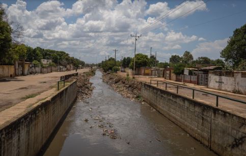 Esto no es el río Limón, es la cañada que pasa por Las Tuberías