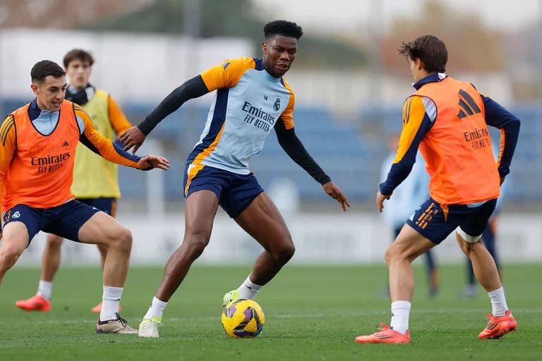 Aurélien Tchouaméni está de vuelta en los entrenamientos de Real Madrid