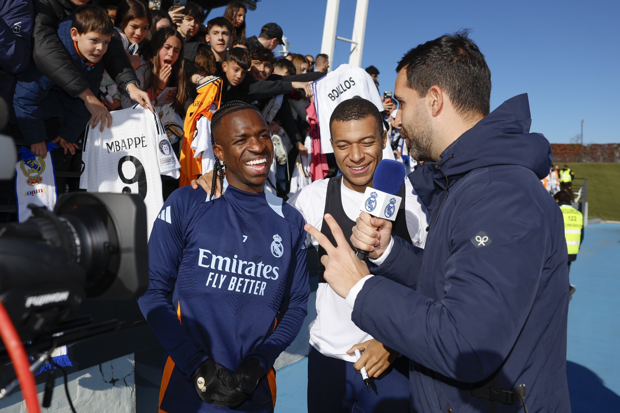 Vinicius y Mbappé se regalan ‘piropos’ en Nochevieja: 