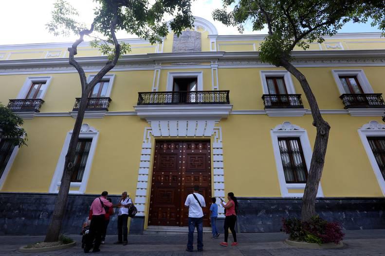 Gobierno nacional dice que policía argentino está siendo procesado por 