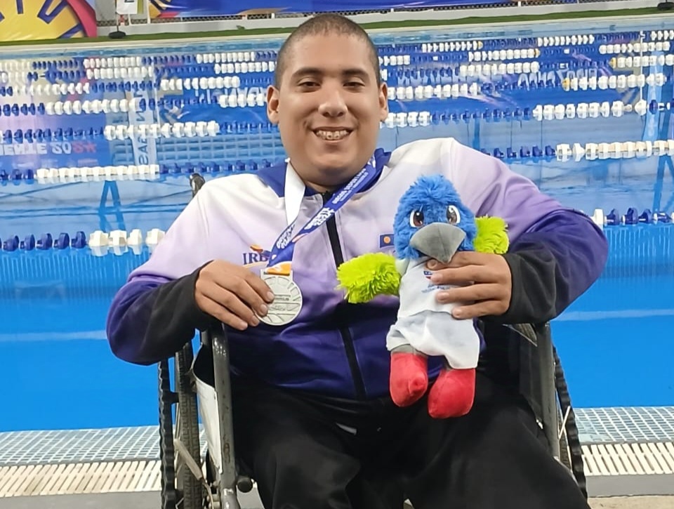 Medalla de plata para Damián Villa en la paranatación