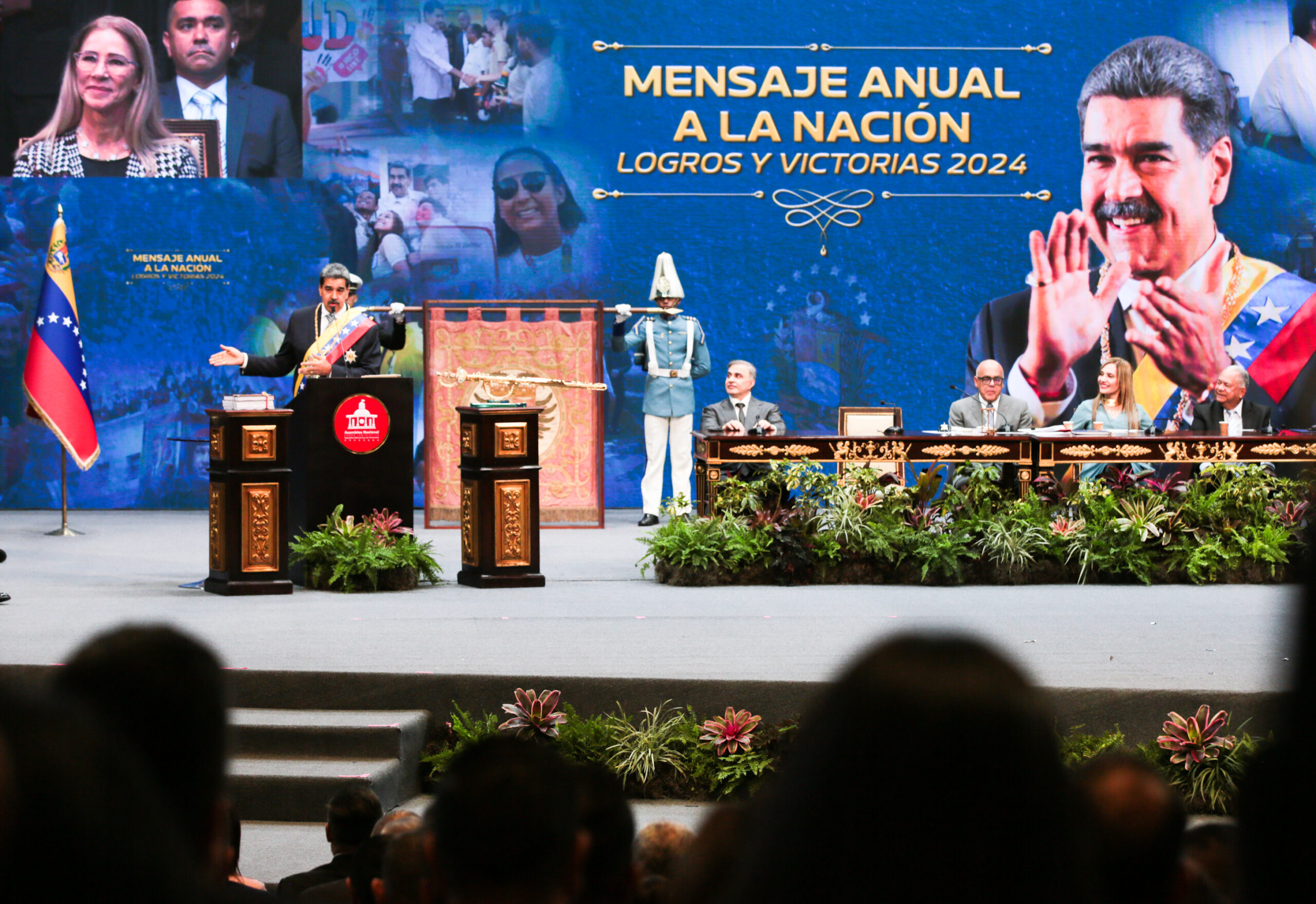 Presidente Maduro anunció 