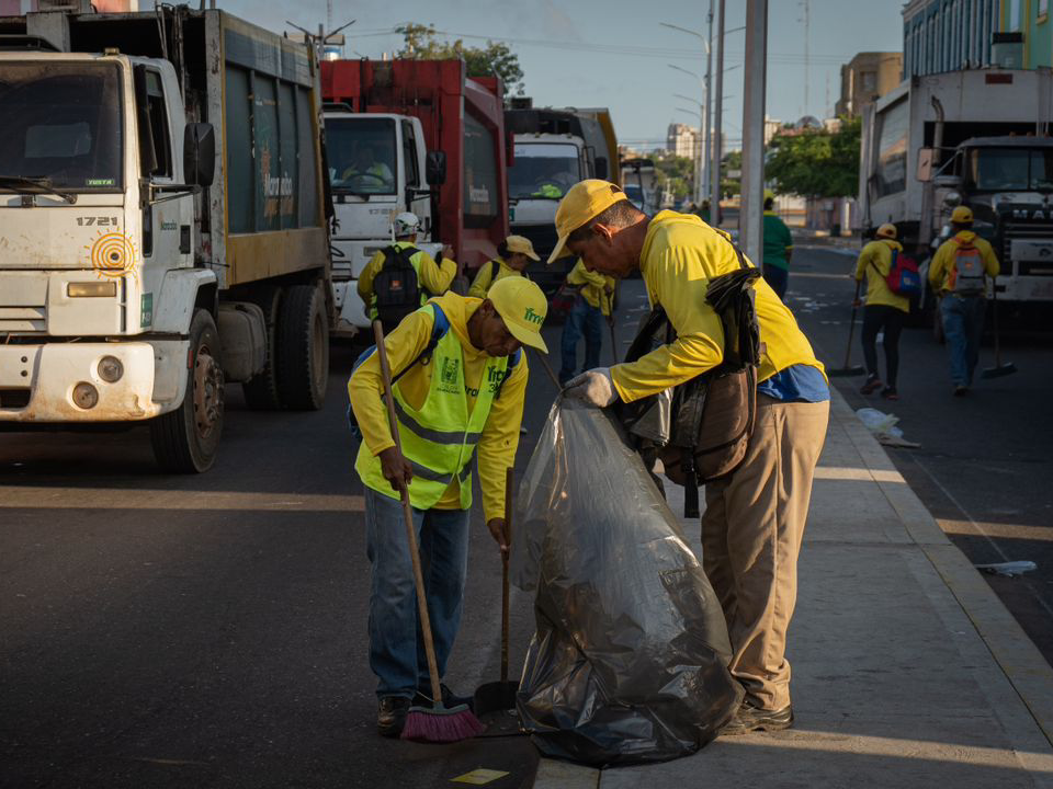 Mil 100 toneladas de desechos sólidos recolectó la Alcaldía de Maracaibo en este 1-Ene