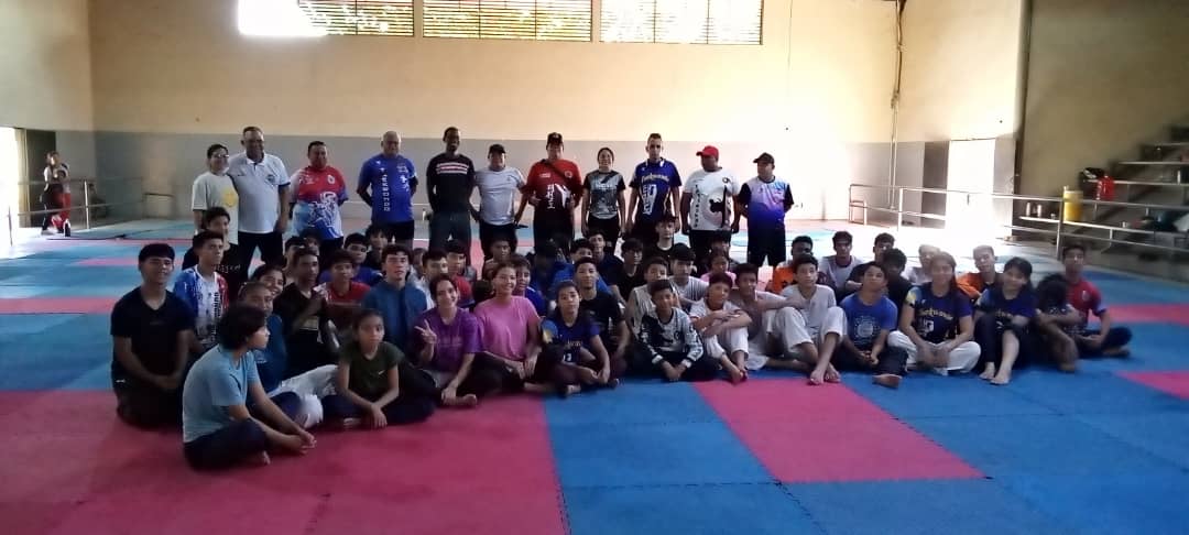 Taekwondo realiza campamento regional