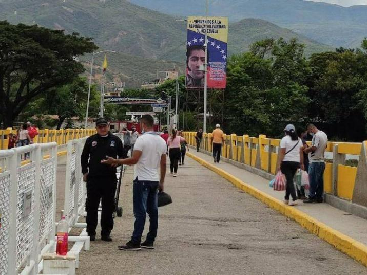 Migración Colombia anuncia posible cierre de la frontera con Venezuela