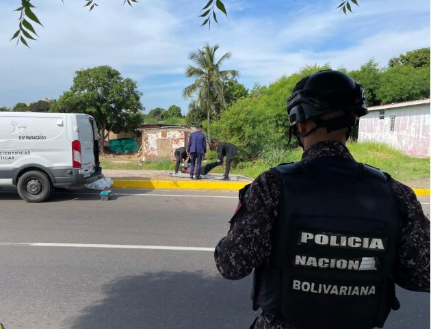 Muere pareja de casados al impactar su moto contra un vehículo en La Concepción