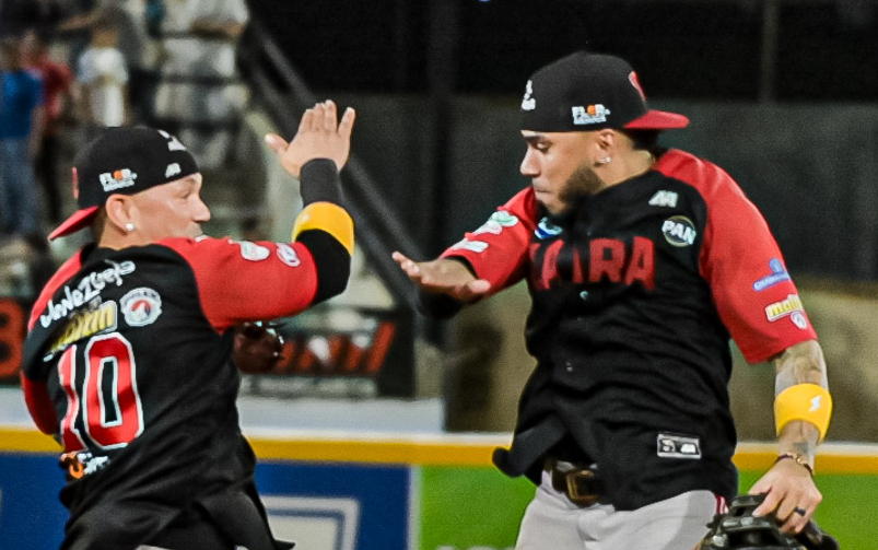 Cardenales barre en Margarita a Bravos y ahora domina en la Gran Final