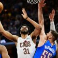 Cavaliers supera a Thunder en reñido choque de líderes de Conferencias de NBA