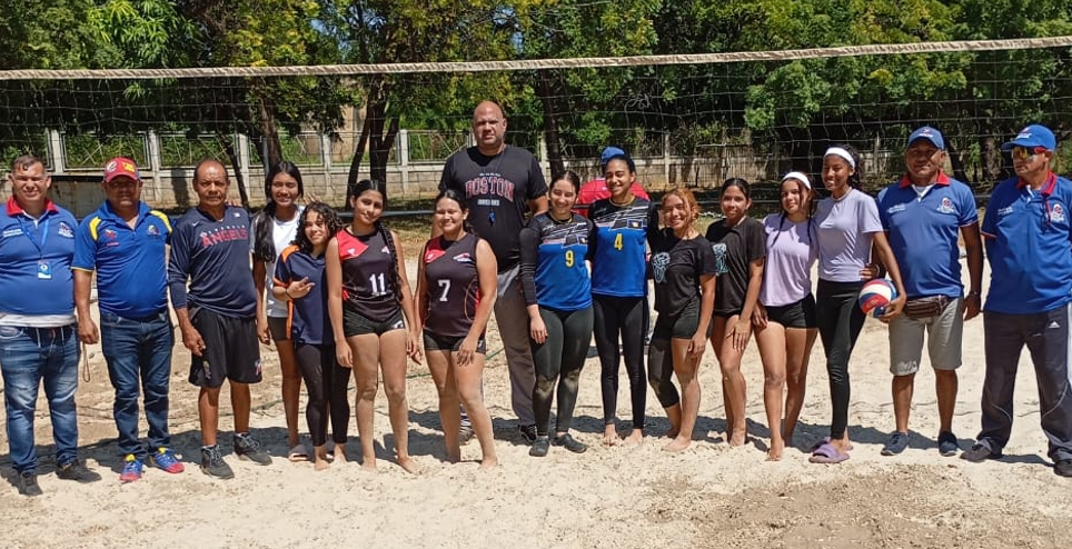 Torneo de Voleibol de Arena marcó el inicio deportivo de la Semana de la Zulianidad