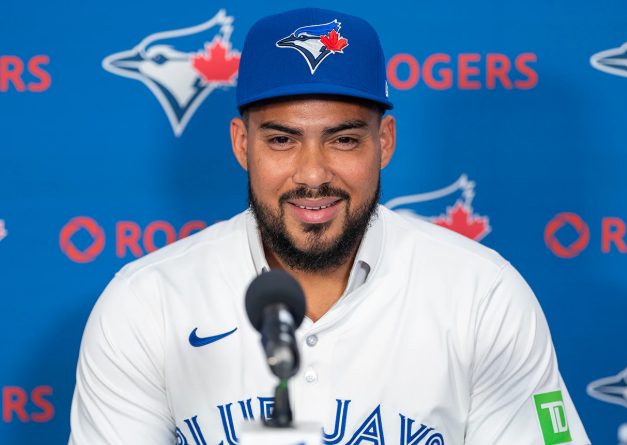 Santander ya luce el uniforme de los Azulejos de Toronto