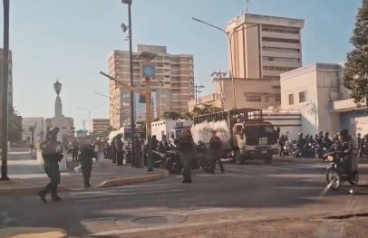 Reportan presencia militar en las inmediaciones de la Plaza de la República y el casco central de Maracaibo