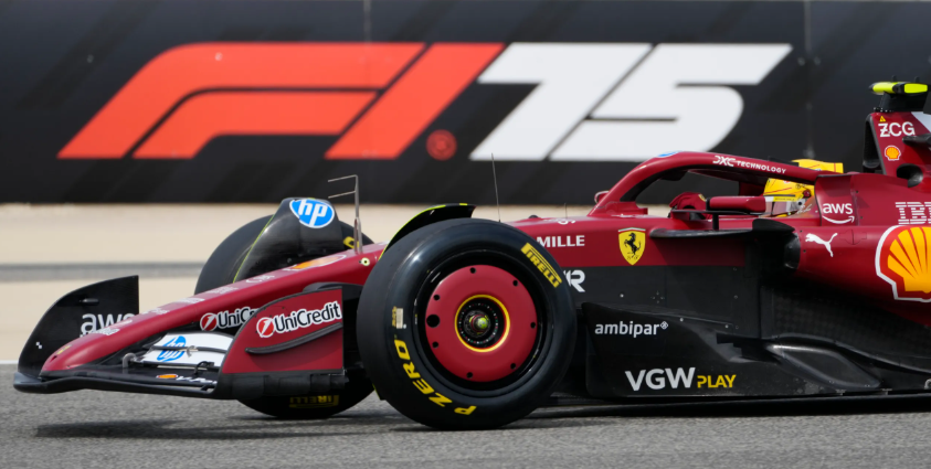 Hamilton lideró esta mañana en el segundo test de Baréin