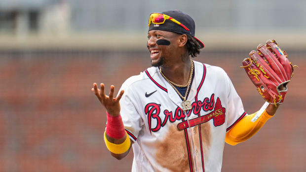 Ronald Acuña Jr. vuelve y brilla en el inicio de la primavera de los Braves