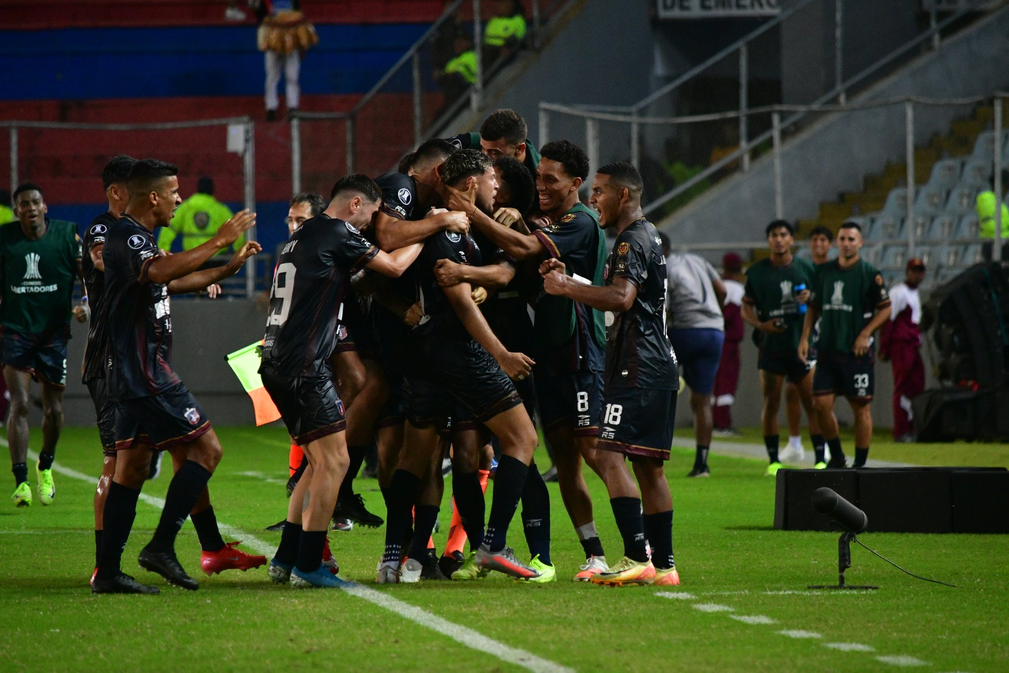 Monagas y Cerro Porteño se enfrentan en la Copa Libertadores