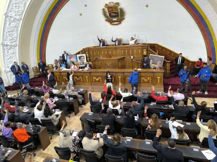 Asamblea Nacional aprobó Proyecto de Ley de Desarrollo de las 7T