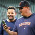 Altuve le preguntó a Omar López si jugará el Clásico Mundial de Beisbol en el jardín izquierdo