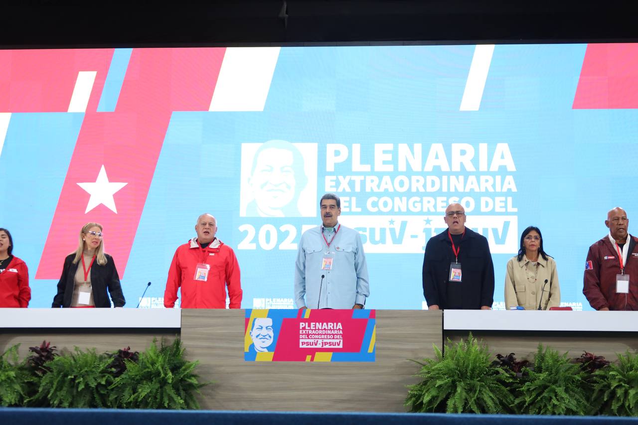 Nicolás Maduro lideró acto de clausura de la Plenaria Extraordinaria del V Congreso del Psuv y IV de la Jpsuv