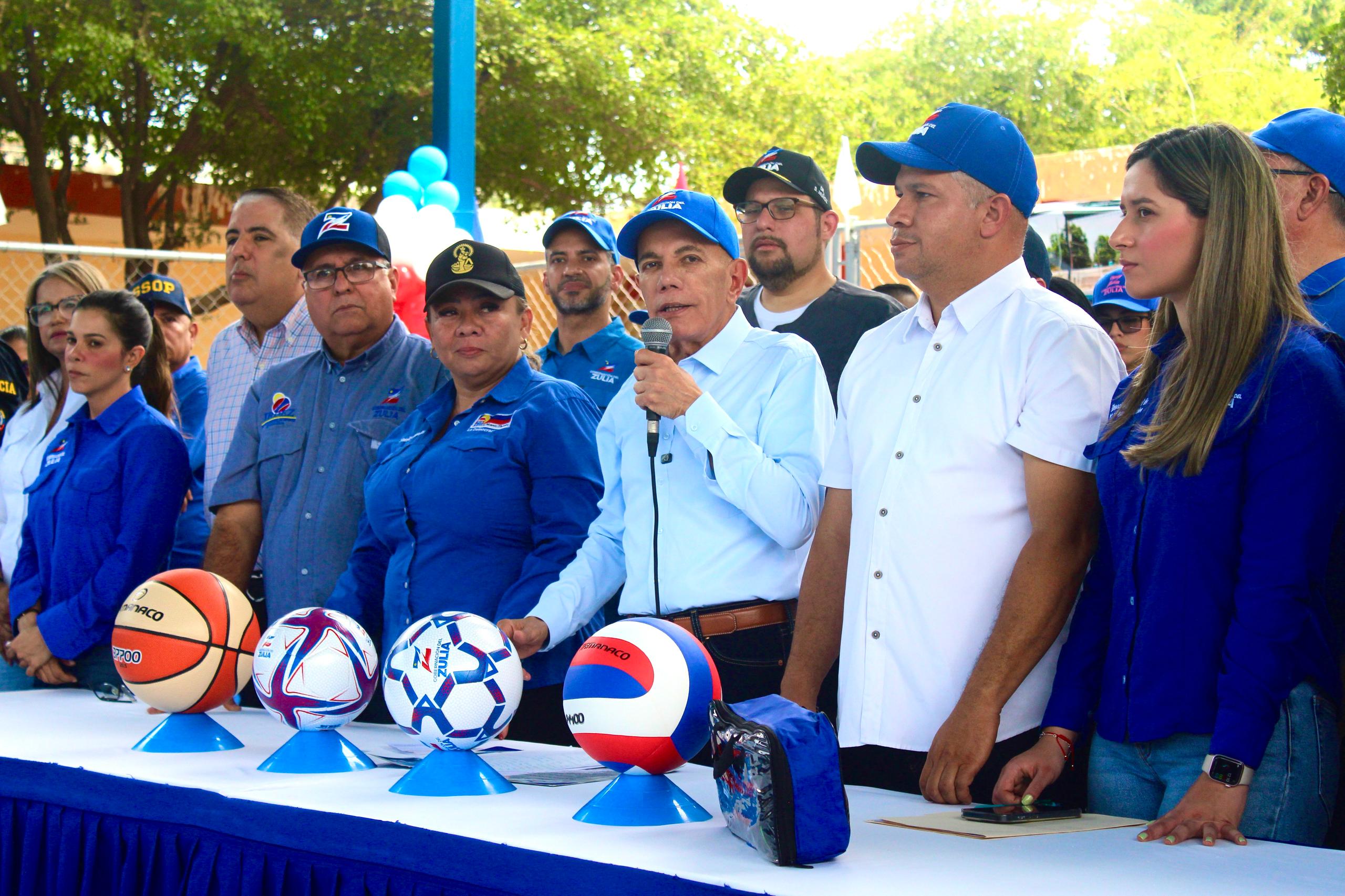 Rosales entrega un nuevo espacio deportivo y cultural a la comunidad del barrio “Ezequiel Zamora”