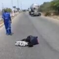 Un PNB fallecido y otro resultó herido tras registrarse accidente de moto en Santa Rita