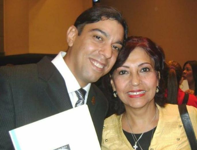 Falleció la señora Iris Marisela Flores, madre de nuestro compañero José Gregorio Flores